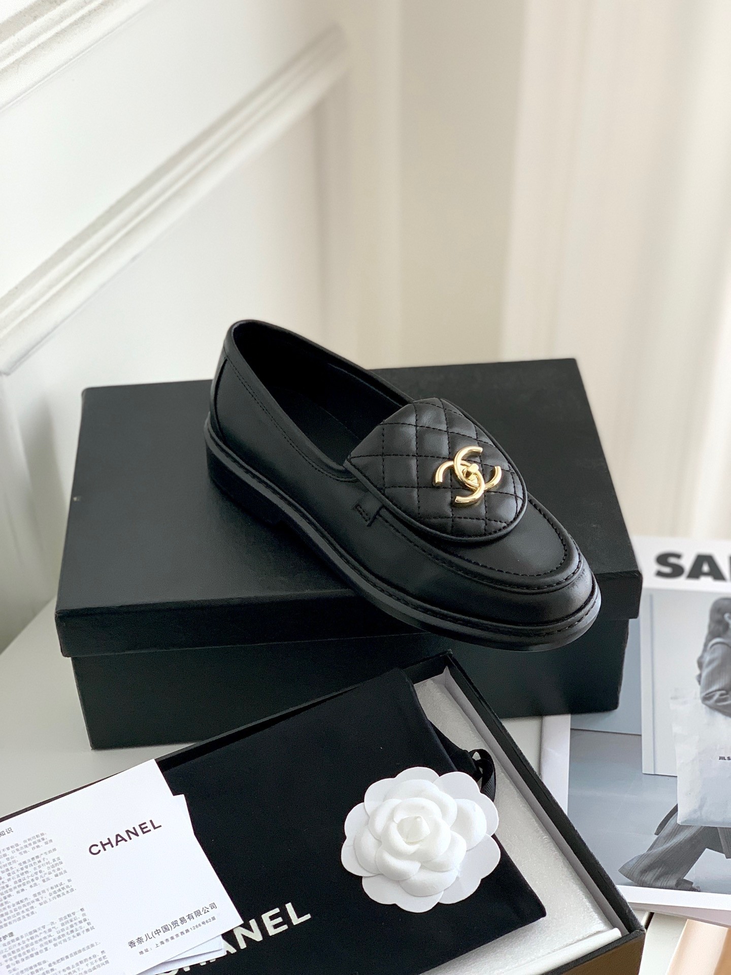 Women's high heels